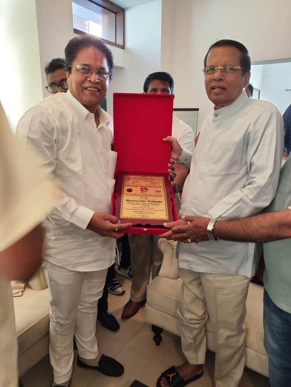United Nations Federation honorary tribute award